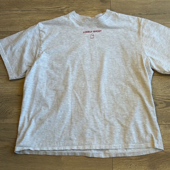 Lonely Ghost Light Gray Tee - Picture 4 of 6